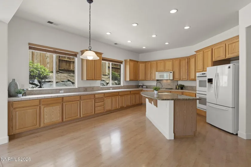 2785 Robb, Reno, Nevada 89523, 4 Bedrooms Bedrooms, ,3 BathroomsBathrooms,Residential,Residential,Robb,0,260008016