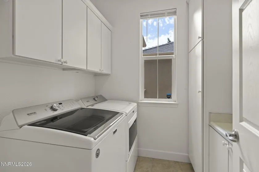 2785 Robb, Reno, Nevada 89523, 4 Bedrooms Bedrooms, ,3 BathroomsBathrooms,Residential,Residential,Robb,0,260008016