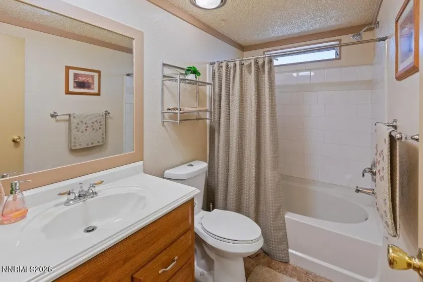 165 Penelope, Sun Valley, Nevada 89433, 3 Bedrooms Bedrooms, ,2 BathroomsBathrooms,Residential,Residential,Penelope,0,260008017