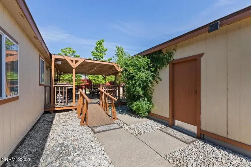 165 Penelope, Sun Valley, Nevada 89433, 3 Bedrooms Bedrooms, ,2 BathroomsBathrooms,Residential,Residential,Penelope,0,260008017