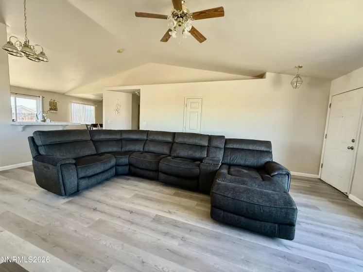 403 Wasatch, Fernley, Nevada 89408, 3 Bedrooms Bedrooms, ,2 BathroomsBathrooms,Residential,Residential,Wasatch,0,260003286