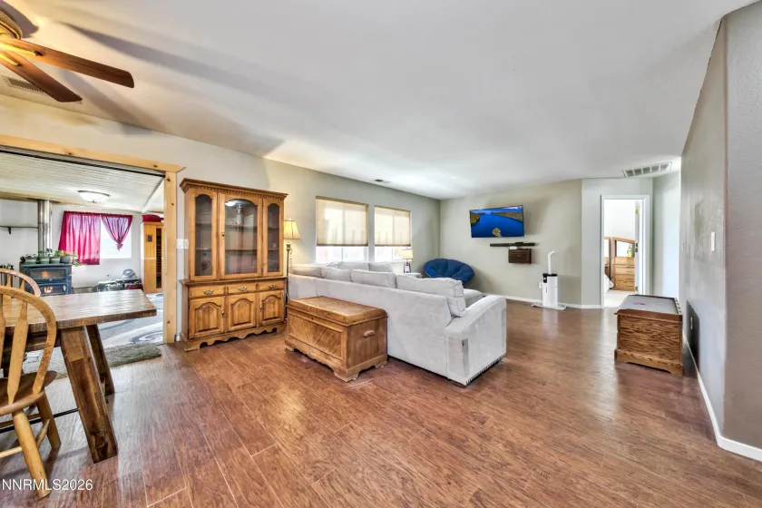 139 Deschutes, Dayton, Nevada 89403, 3 Bedrooms Bedrooms, ,2 BathroomsBathrooms,Residential,Residential,Deschutes,0,260008028