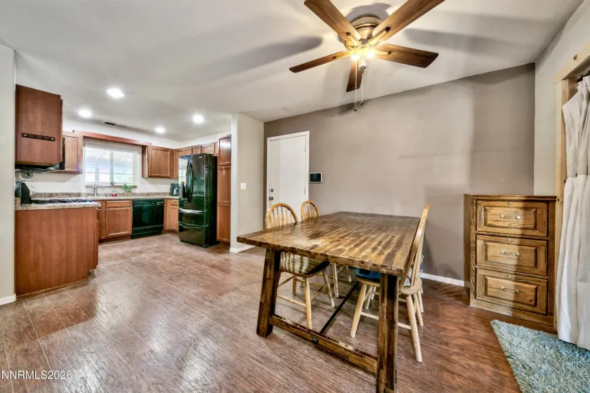 139 Deschutes, Dayton, Nevada 89403, 3 Bedrooms Bedrooms, ,2 BathroomsBathrooms,Residential,Residential,Deschutes,0,260008028