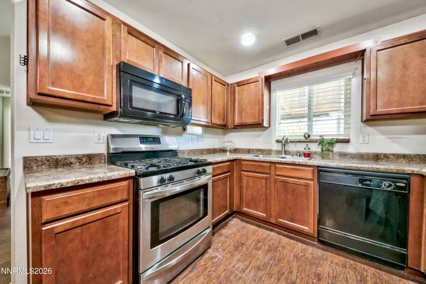139 Deschutes, Dayton, Nevada 89403, 3 Bedrooms Bedrooms, ,2 BathroomsBathrooms,Residential,Residential,Deschutes,0,260008028