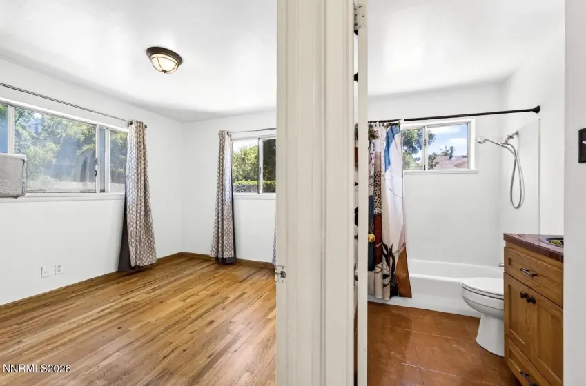 1055 Curti, Reno, Nevada 89502, 3 Bedrooms Bedrooms, ,1 BathroomBathrooms,Residential,Residential,Curti,0,260008030