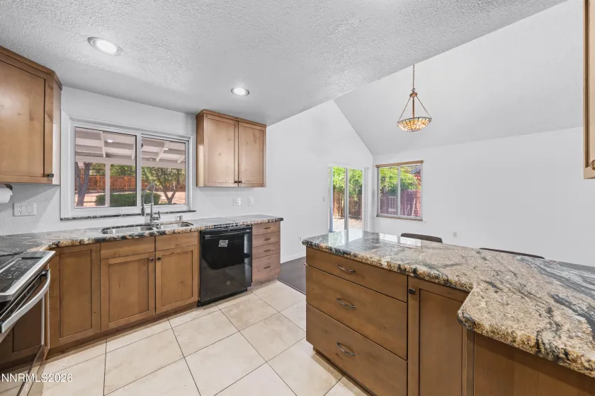 6895 Pah Rah, Sparks, Nevada 89436, 3 Bedrooms Bedrooms, ,3 BathroomsBathrooms,Residential,Residential,Pah Rah,0,260008032