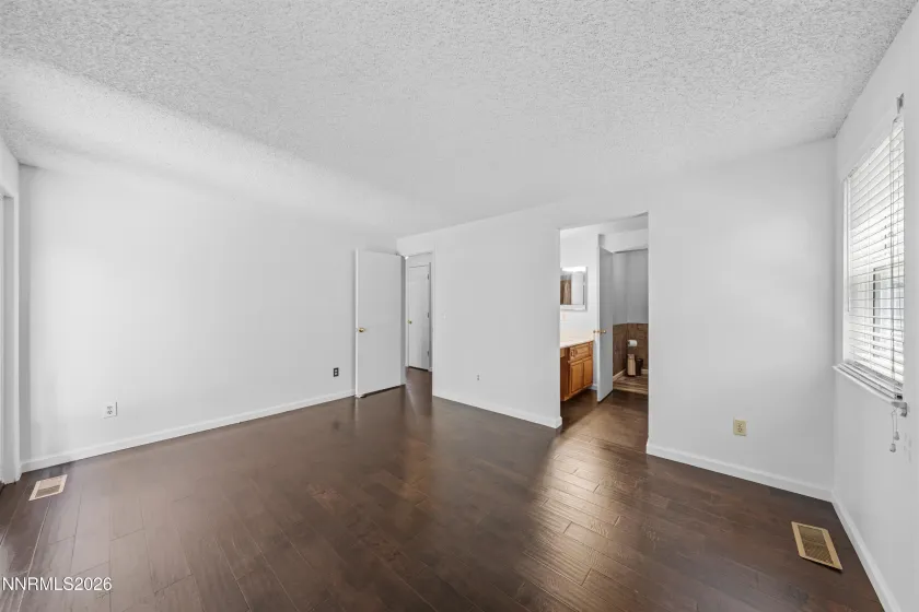 6895 Pah Rah, Sparks, Nevada 89436, 3 Bedrooms Bedrooms, ,3 BathroomsBathrooms,Residential,Residential,Pah Rah,0,260008032