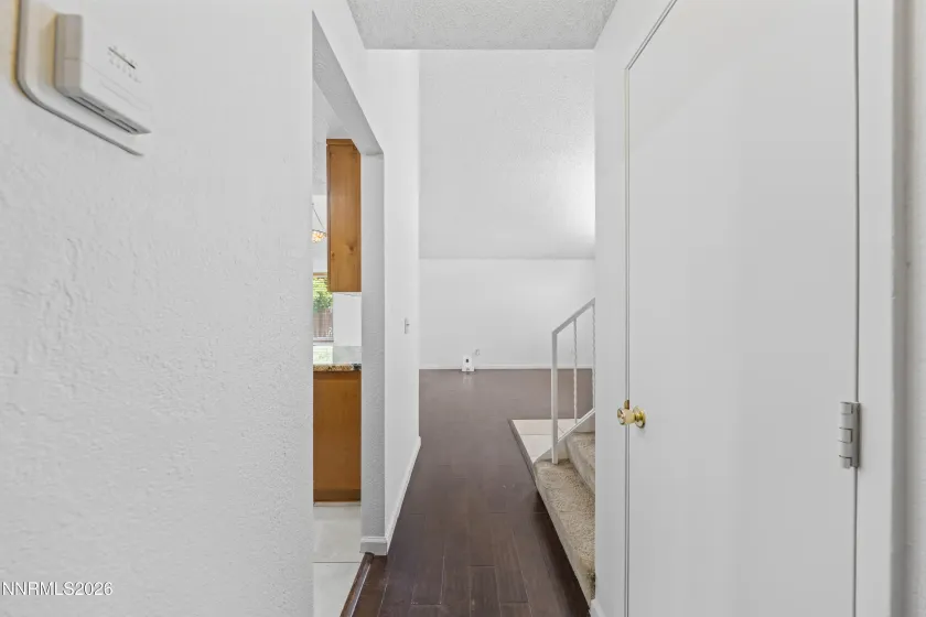 6895 Pah Rah, Sparks, Nevada 89436, 3 Bedrooms Bedrooms, ,3 BathroomsBathrooms,Residential,Residential,Pah Rah,0,260008032