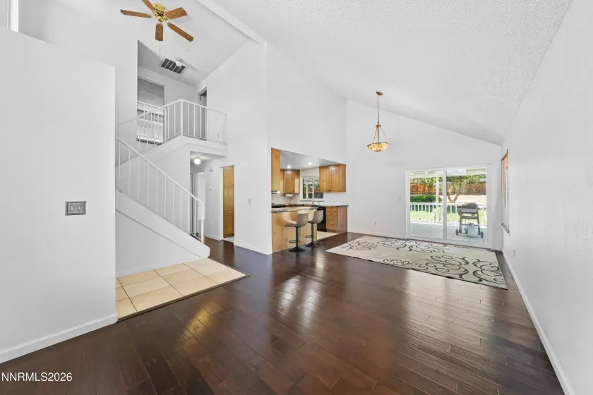 6895 Pah Rah, Sparks, Nevada 89436, 3 Bedrooms Bedrooms, ,3 BathroomsBathrooms,Residential,Residential,Pah Rah,0,260008032