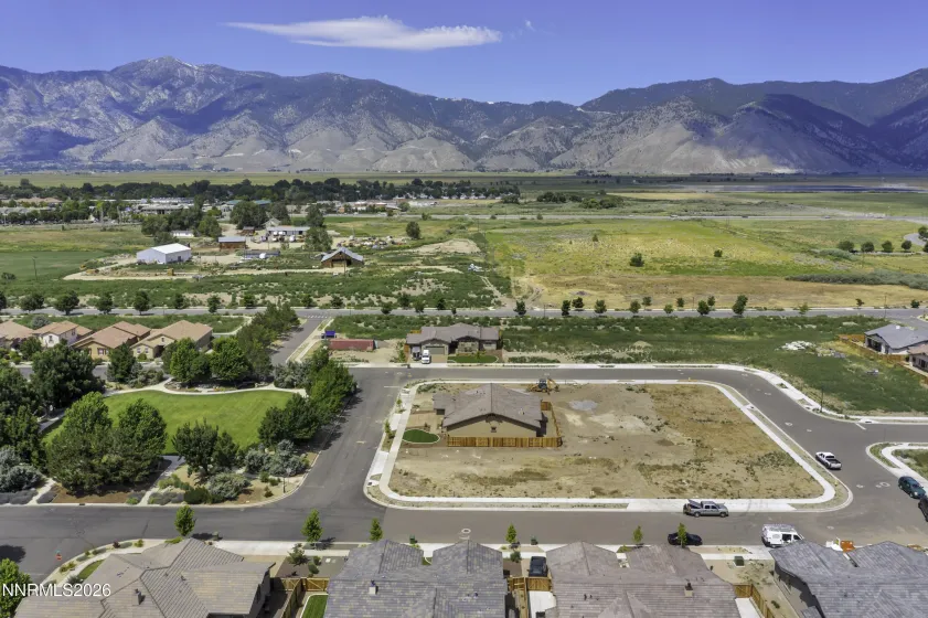 986 La Strata, Minden, Nevada 89423, 3 Bedrooms Bedrooms, ,3 BathroomsBathrooms,Residential,Residential,La Strata,0,260008036