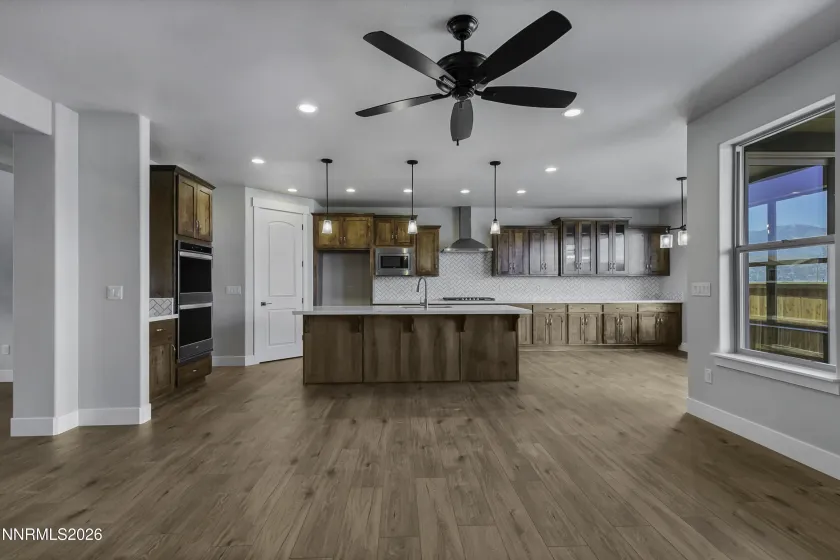986 La Strata, Minden, Nevada 89423, 3 Bedrooms Bedrooms, ,3 BathroomsBathrooms,Residential,Residential,La Strata,0,260008036