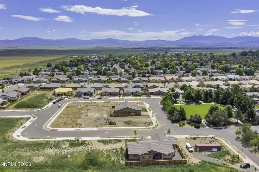 986 La Strata, Minden, Nevada 89423, 3 Bedrooms Bedrooms, ,3 BathroomsBathrooms,Residential,Residential,La Strata,0,260008036