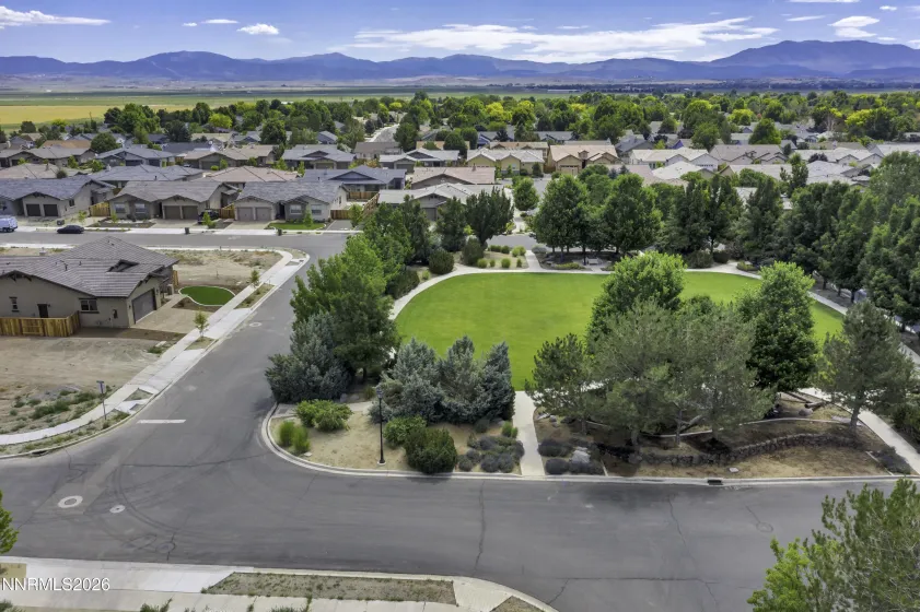 986 La Strata, Minden, Nevada 89423, 3 Bedrooms Bedrooms, ,3 BathroomsBathrooms,Residential,Residential,La Strata,0,260008036
