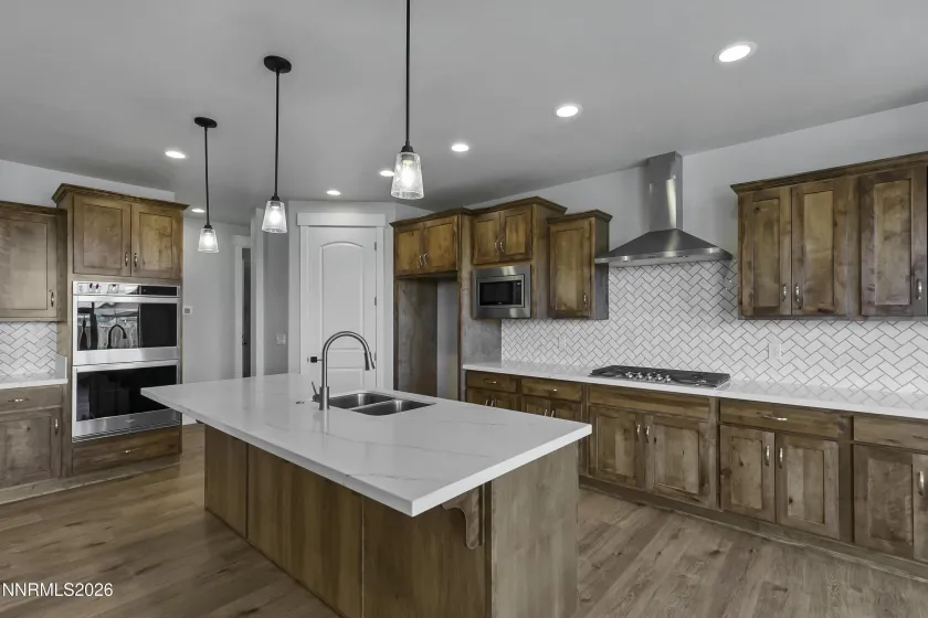 986 La Strata, Minden, Nevada 89423, 3 Bedrooms Bedrooms, ,3 BathroomsBathrooms,Residential,Residential,La Strata,0,260008036