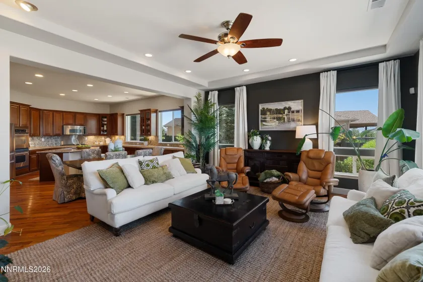 9465 Cordoba, Sparks, Nevada 89441, 3 Bedrooms Bedrooms, ,3 BathroomsBathrooms,Residential,Residential,Cordoba,0,260008037