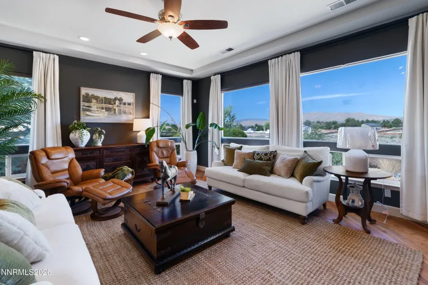 9465 Cordoba, Sparks, Nevada 89441, 3 Bedrooms Bedrooms, ,3 BathroomsBathrooms,Residential,Residential,Cordoba,0,260008037