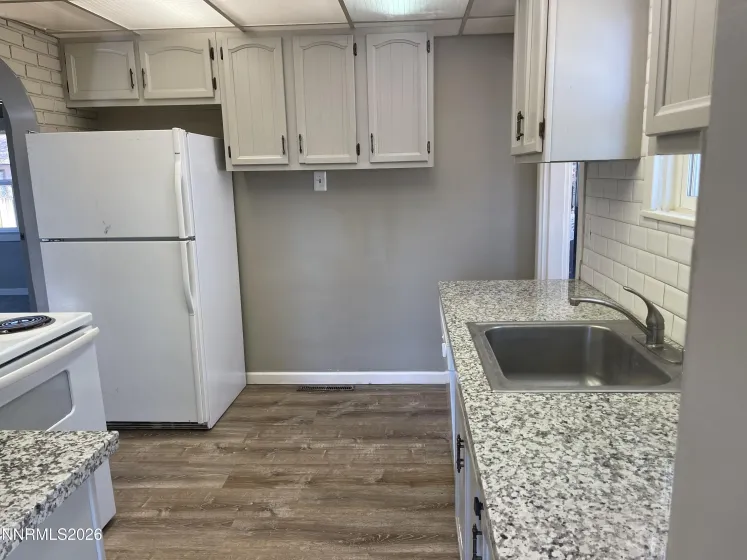 1522 F, Sparks, Nevada 89431, 4 Bedrooms Bedrooms, ,4 BathroomsBathrooms,Residential Income,Residential,F,0,260008039