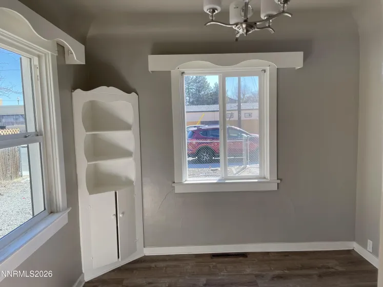 1522 F, Sparks, Nevada 89431, 4 Bedrooms Bedrooms, ,4 BathroomsBathrooms,Residential Income,Residential,F,0,260008039