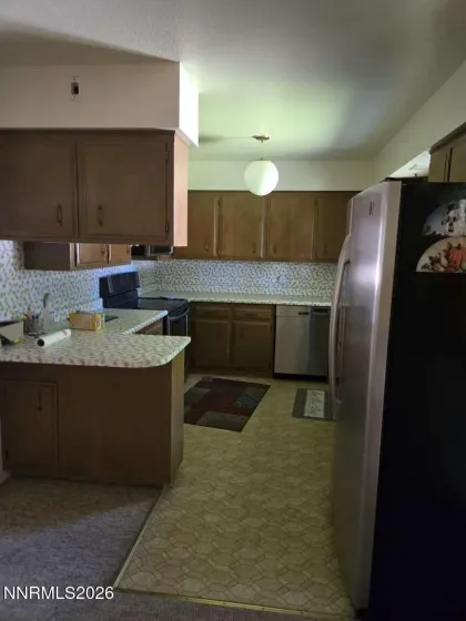 14 Willow, Yerington, Nevada 89447, 3 Bedrooms Bedrooms, ,2 BathroomsBathrooms,Residential,Residential,Willow,0,260008043