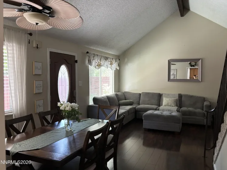 1667 London, Sparks, Nevada 89431, 2 Bedrooms Bedrooms, ,2 BathroomsBathrooms,Residential Lease,Manufactured,London,0,260008045