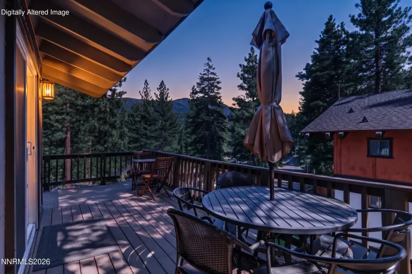 1367 Carinthia, Incline Village, Nevada 89451, 3 Bedrooms Bedrooms, ,2 BathroomsBathrooms,Residential,Residential,Carinthia,0,260008049