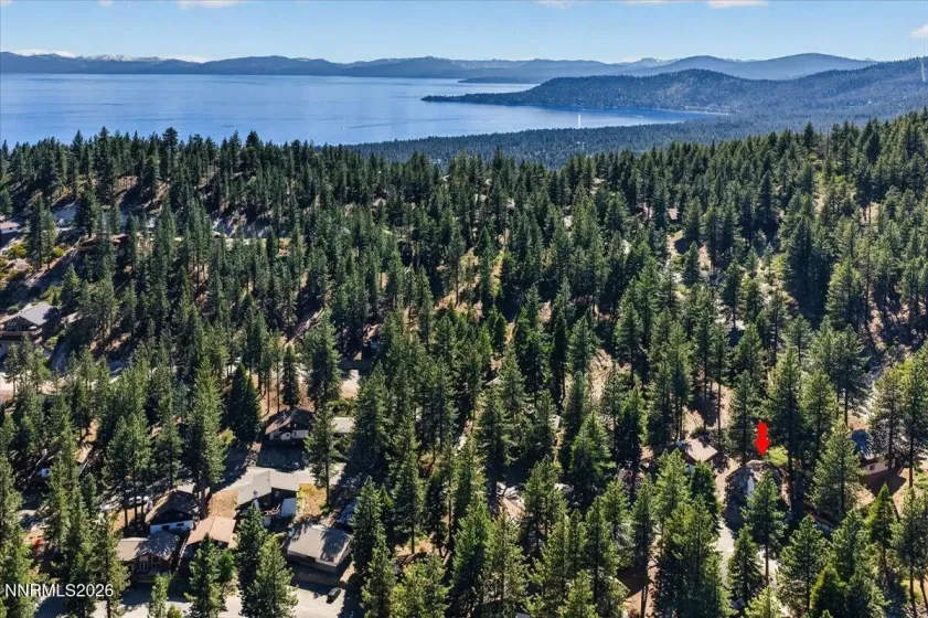 1367 Carinthia, Incline Village, Nevada 89451, 3 Bedrooms Bedrooms, ,2 BathroomsBathrooms,Residential,Residential,Carinthia,0,260008049