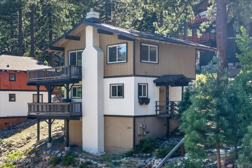 1367 Carinthia, Incline Village, Nevada 89451, 3 Bedrooms Bedrooms, ,2 BathroomsBathrooms,Residential,Residential,Carinthia,0,260008049