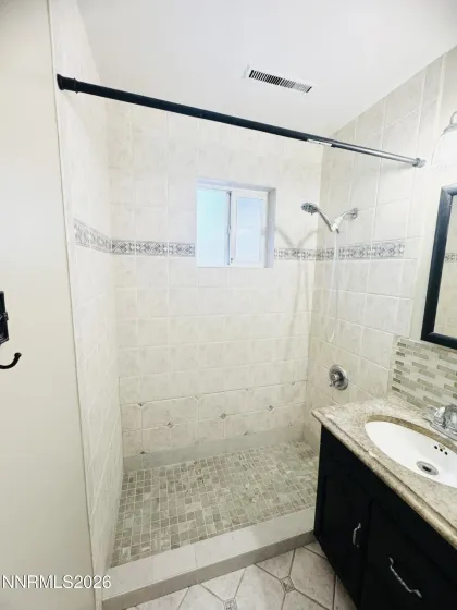1270 Zephyr, Sparks, Nevada 89431, 5 Bedrooms Bedrooms, ,2 BathroomsBathrooms,Residential,Residential,Zephyr,0,260008053