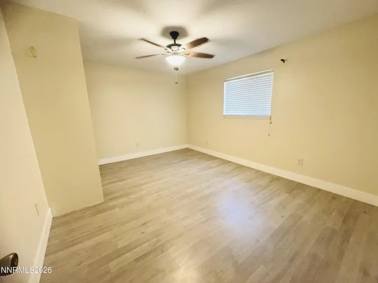 1270 Zephyr, Sparks, Nevada 89431, 5 Bedrooms Bedrooms, ,2 BathroomsBathrooms,Residential,Residential,Zephyr,0,260008053