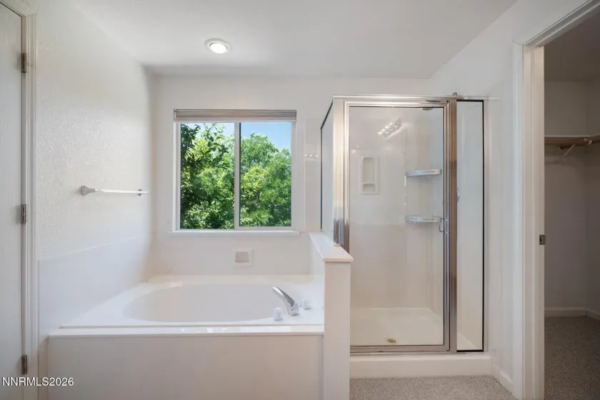 2555 Glen Eagles, Reno, Nevada 89523, 3 Bedrooms Bedrooms, ,4 BathroomsBathrooms,Residential,Residential,Glen Eagles,0,260008056