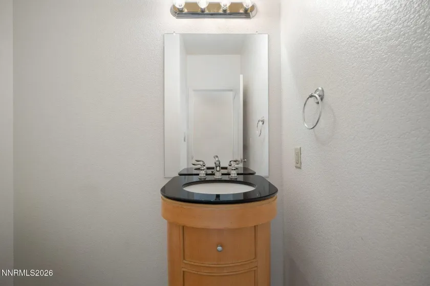 2555 Glen Eagles, Reno, Nevada 89523, 3 Bedrooms Bedrooms, ,4 BathroomsBathrooms,Residential,Residential,Glen Eagles,0,260008056