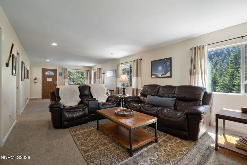 314 Barton, Stateline, Nevada 89449, 6 Bedrooms Bedrooms, ,4 BathroomsBathrooms,Residential,Residential,Barton,0,260008068