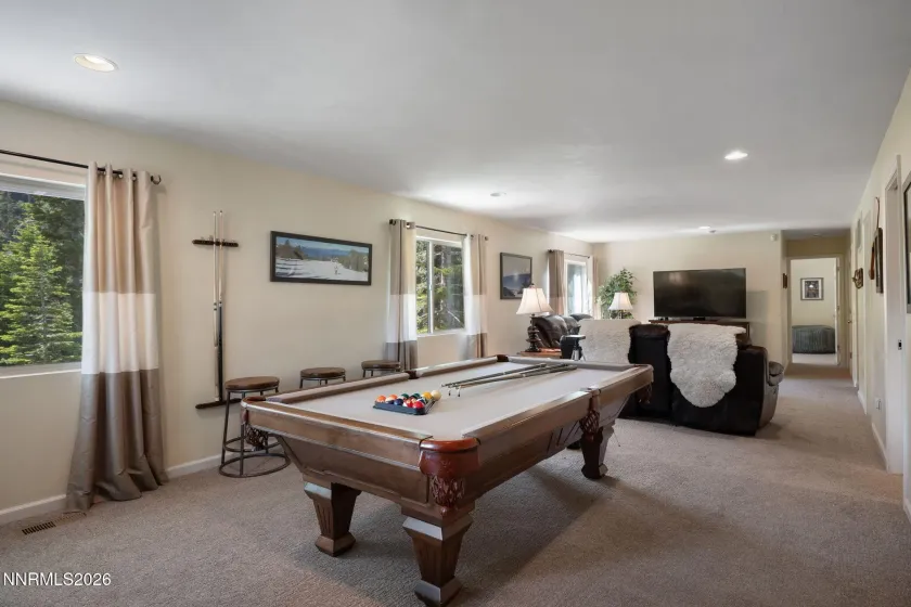 314 Barton, Stateline, Nevada 89449, 6 Bedrooms Bedrooms, ,4 BathroomsBathrooms,Residential,Residential,Barton,0,260008068
