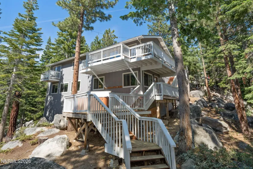 314 Barton, Stateline, Nevada 89449, 6 Bedrooms Bedrooms, ,4 BathroomsBathrooms,Residential,Residential,Barton,0,260008068