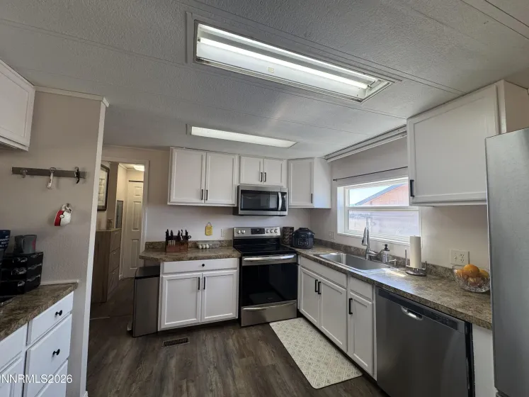 9450 Betty, Winnemucca, Nevada 89445, 3 Bedrooms Bedrooms, ,2 BathroomsBathrooms,Residential,Residential,Betty,0,260008069