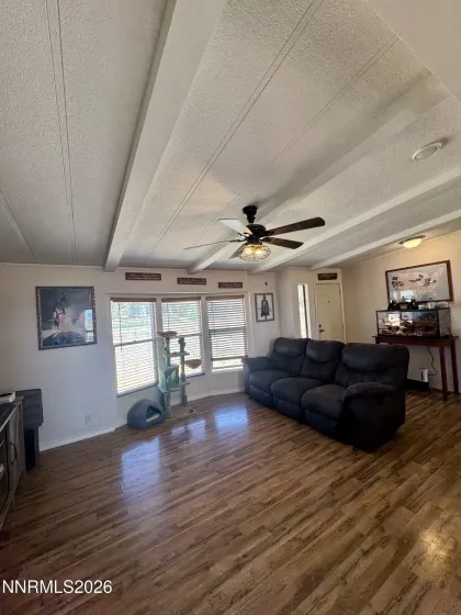 9450 Betty, Winnemucca, Nevada 89445, 3 Bedrooms Bedrooms, ,2 BathroomsBathrooms,Residential,Residential,Betty,0,260008069