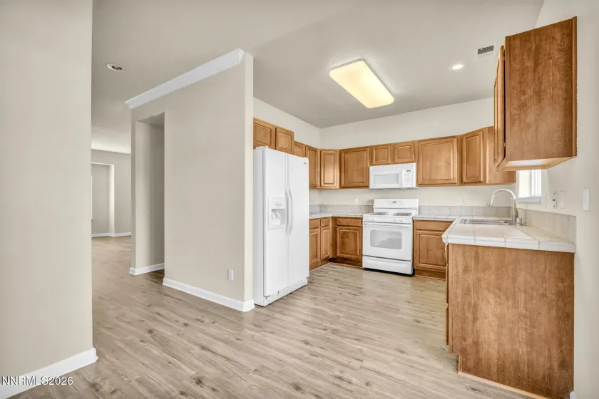 4641 Kathleen Denise, Reno, Nevada 89503, 2 Bedrooms Bedrooms, ,3 BathroomsBathrooms,Residential,Residential,Kathleen Denise,0,260008070