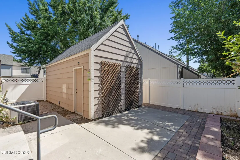 2575 Garfield, Sparks, Nevada 89431, 3 Bedrooms Bedrooms, ,2 BathroomsBathrooms,Residential,Residential,Garfield,0,260008071