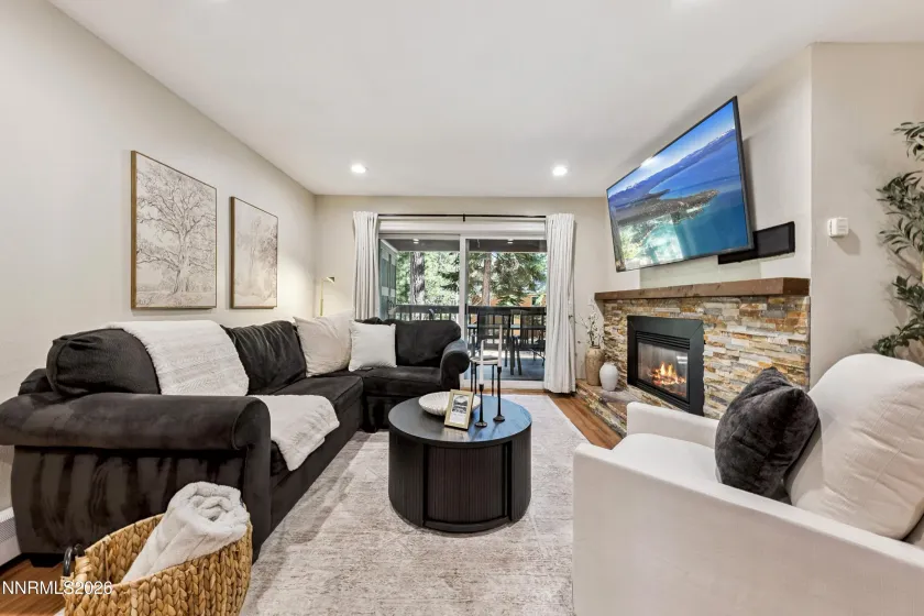 929 Southwood, Incline Village, Nevada 89451, 4 Bedrooms Bedrooms, ,4 BathroomsBathrooms,Residential,Residential,Southwood,0,260008074