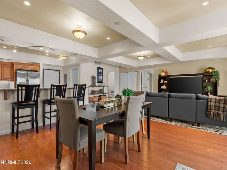 200 2nd, Reno, Nevada 89501, 2 Bedrooms Bedrooms, ,3 BathroomsBathrooms,Residential,Residential,2nd,0,260008075