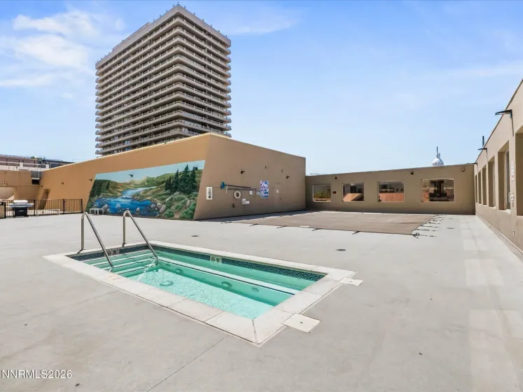 200 2nd, Reno, Nevada 89501, 2 Bedrooms Bedrooms, ,3 BathroomsBathrooms,Residential,Residential,2nd,0,260008075