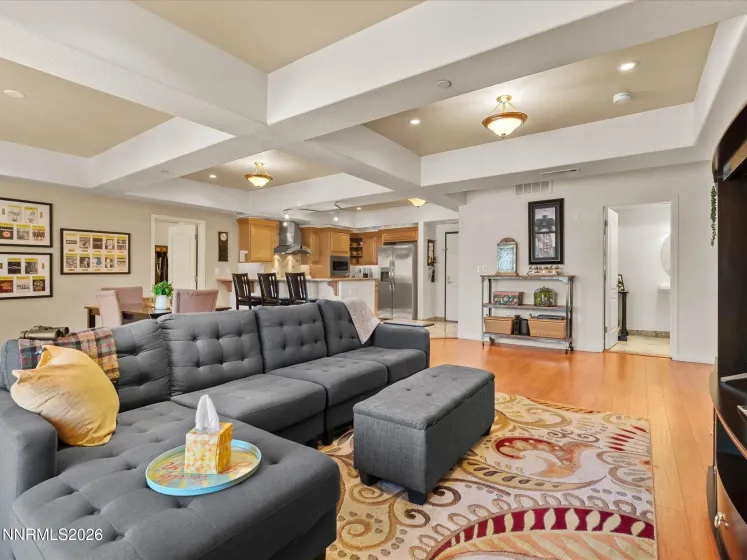 200 2nd, Reno, Nevada 89501, 2 Bedrooms Bedrooms, ,3 BathroomsBathrooms,Residential,Residential,2nd,0,260008075