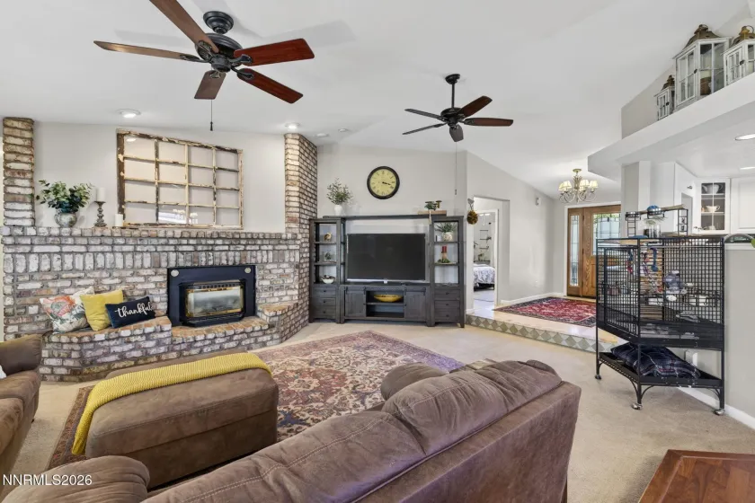 1492 Mary Jo, Gardnerville, Nevada 89460, 3 Bedrooms Bedrooms, ,2 BathroomsBathrooms,Residential,Residential,Mary Jo,0,260008076