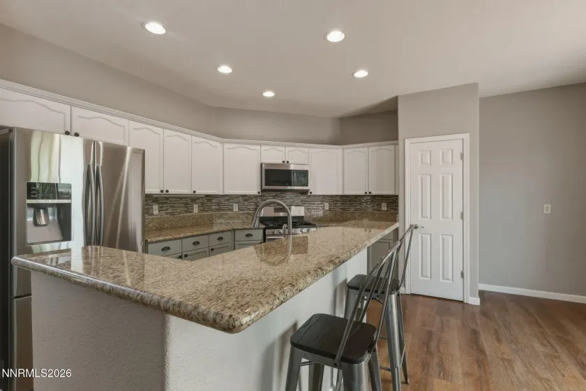 10088 Navajo Crest, Reno, Nevada 89506, 4 Bedrooms Bedrooms, ,3 BathroomsBathrooms,Residential,Residential,Navajo Crest,0,260008078