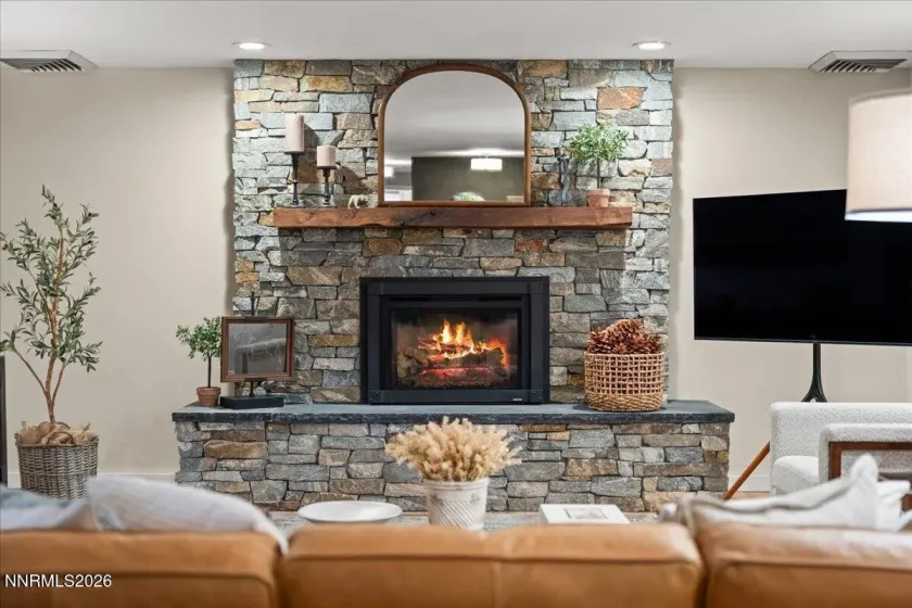 2475 Pioneer, Reno, Nevada 89509, 3 Bedrooms Bedrooms, ,3 BathroomsBathrooms,Residential,Residential,Pioneer,0,260008080