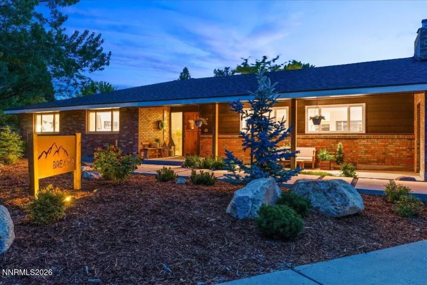 2475 Pioneer, Reno, Nevada 89509, 3 Bedrooms Bedrooms, ,3 BathroomsBathrooms,Residential,Residential,Pioneer,0,260008080