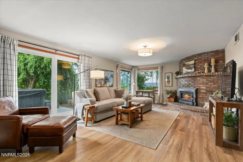 2475 Pioneer, Reno, Nevada 89509, 3 Bedrooms Bedrooms, ,3 BathroomsBathrooms,Residential,Residential,Pioneer,0,260008080