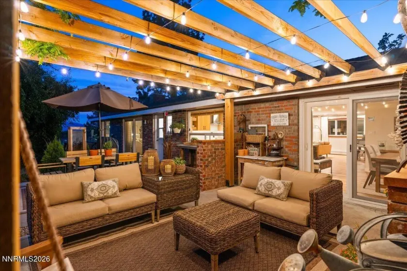 2475 Pioneer, Reno, Nevada 89509, 3 Bedrooms Bedrooms, ,3 BathroomsBathrooms,Residential,Residential,Pioneer,0,260008080