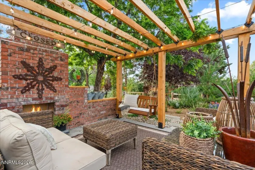 2475 Pioneer, Reno, Nevada 89509, 3 Bedrooms Bedrooms, ,3 BathroomsBathrooms,Residential,Residential,Pioneer,0,260008080