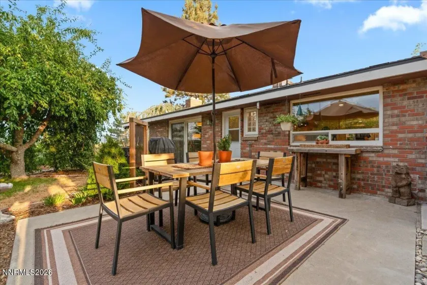 2475 Pioneer, Reno, Nevada 89509, 3 Bedrooms Bedrooms, ,3 BathroomsBathrooms,Residential,Residential,Pioneer,0,260008080